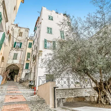 Casa Di Lilo Historic Center Flat Sleeps 4 With Ac - Happy Sanremo